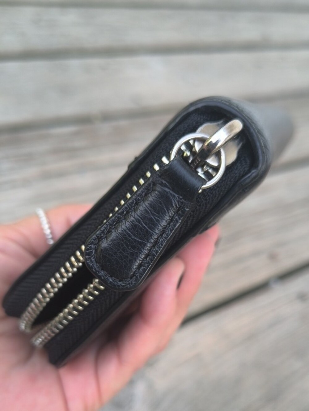 Coach || Classic Black Wallet - Picture 13 of 15